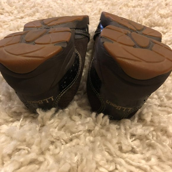 LL Bean Sz 7 Med Brown Slip On Shoes Active Wear - Picture 7 of 8